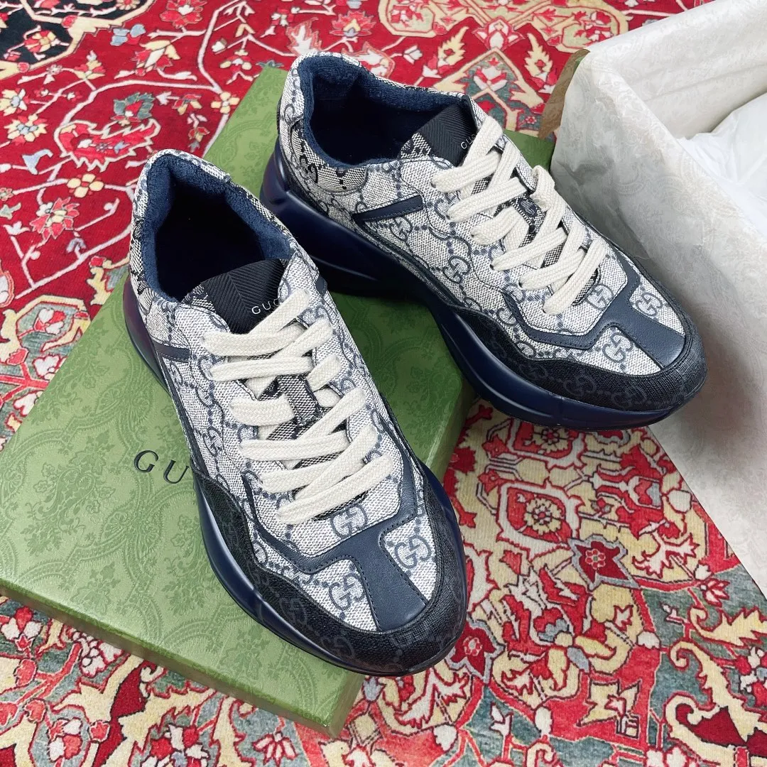 P700👟👟 Gucci - top version - dad shoes series ⚠ GG couple dad shoes, which have been popular in recent years. The unique charm of ugly and handsome men is really more and more interesting the more you look at it. You will definitely plant grass and call it ❤ 5D drawing printing, mixed surface splicing color, original customization, original outsole, package production process‼ Women's size: 35-40 Men's size: 39-44